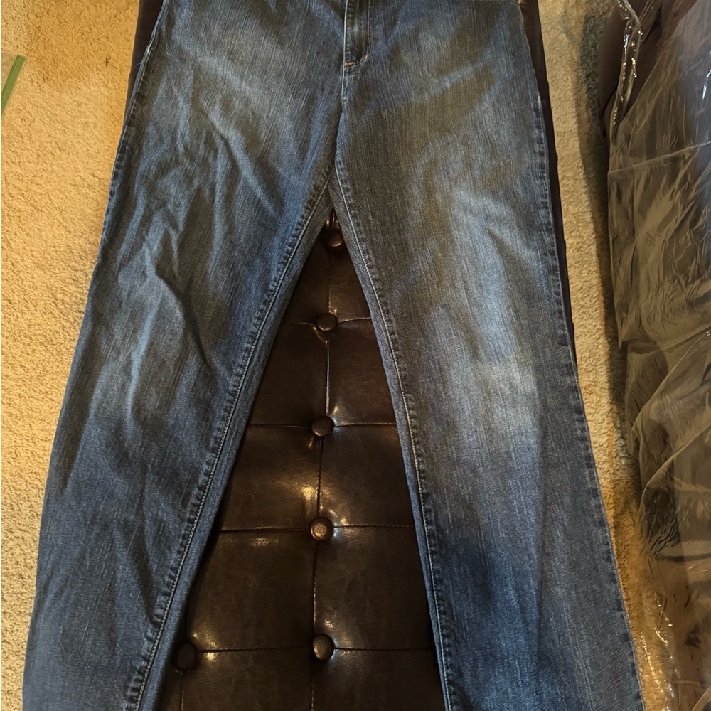 Eddie Bauer natural fit ladies jeans size 12